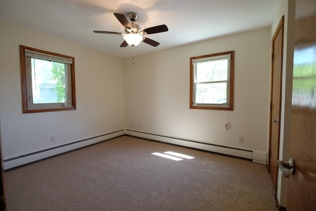 Foto del edificio - Bryant Ave Apartments | 3013