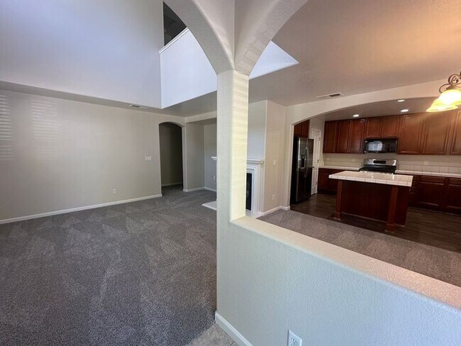 Foto del edificio - 1606 Lone Oak Trail