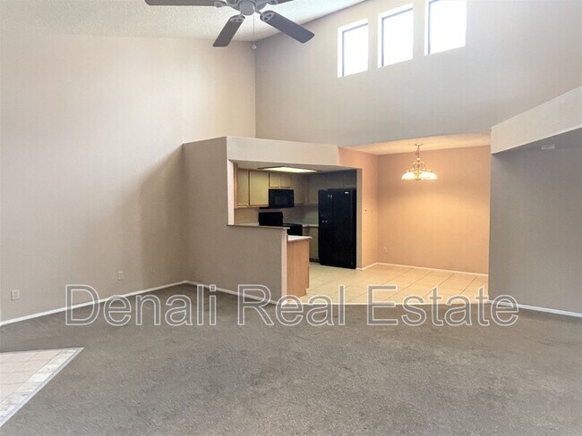 Foto del edificio - 16402 N 31st St
