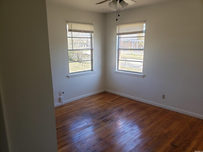 Building Photo - 5309 Westminister Dr