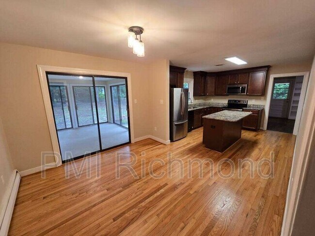 Foto del edificio - 4410 Cascade St