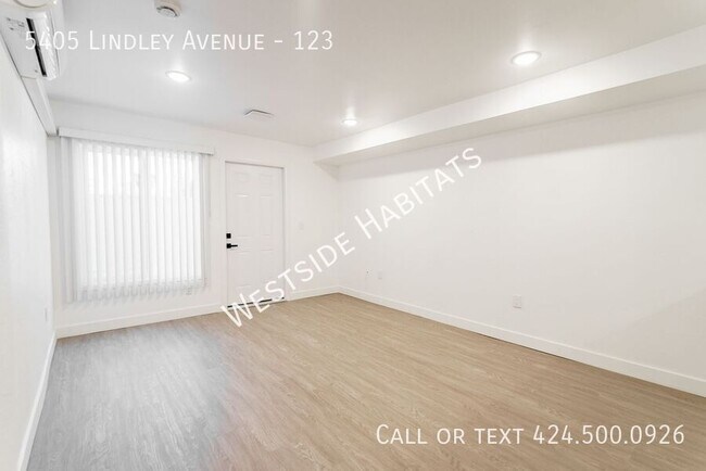 Foto del edificio - 5405 Lindley Ave