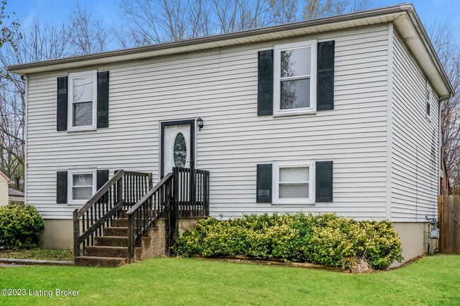 Building Photo - 10509 Hillpark Dr