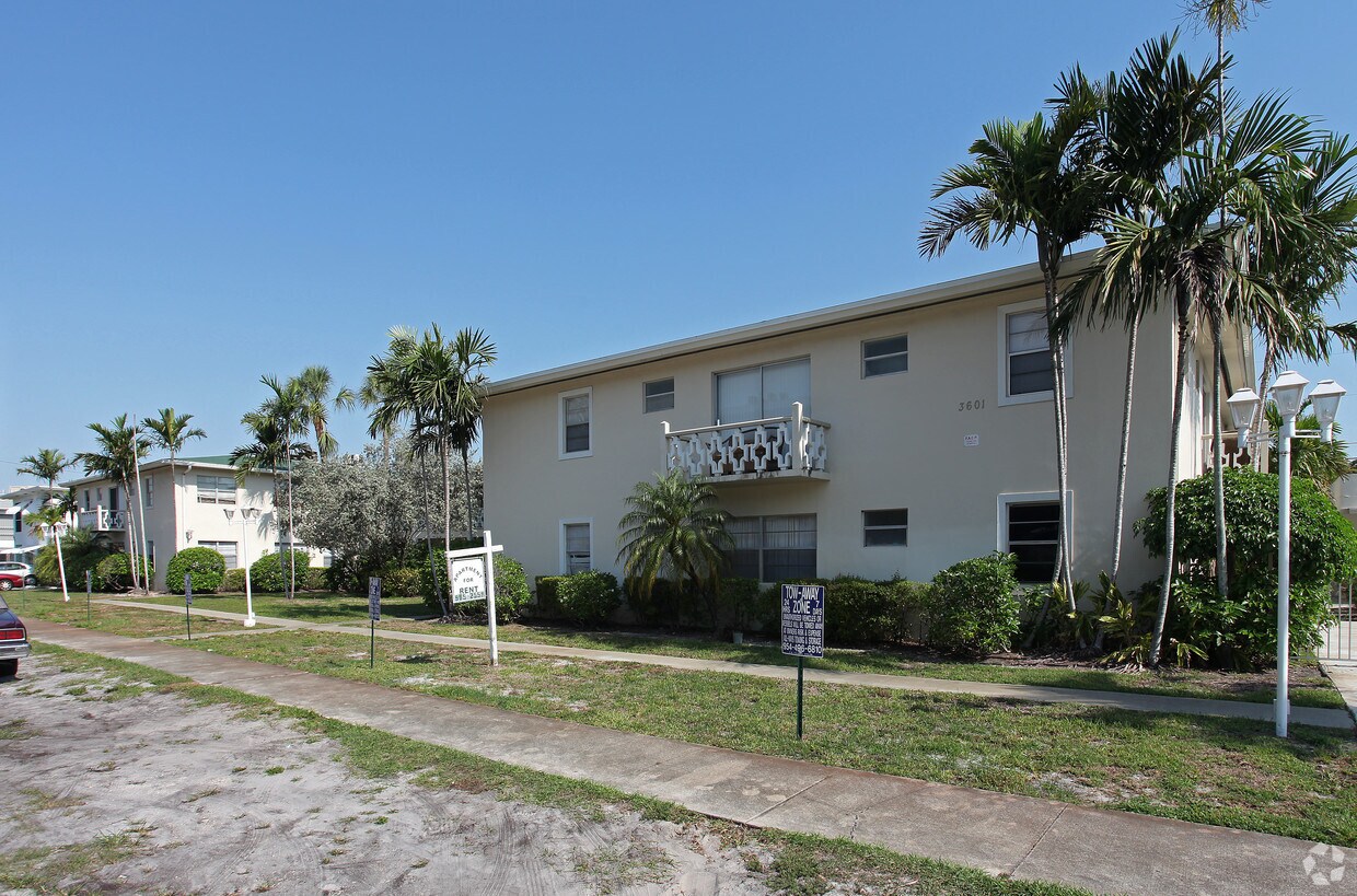Foto principal - Eden House - 3601 Van Buren St Hollywood, FL 33021