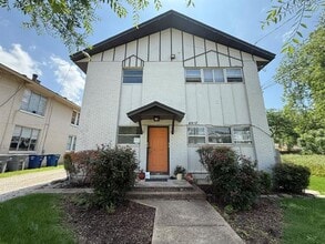 Building Photo - 4612 Junius St
