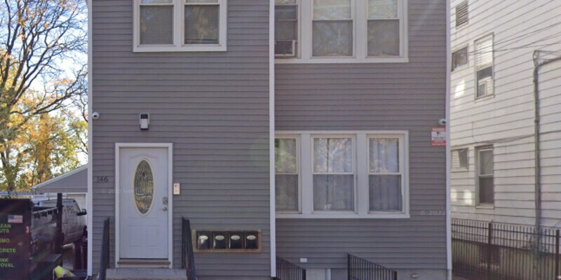 Primary Photo - 146 Dayton