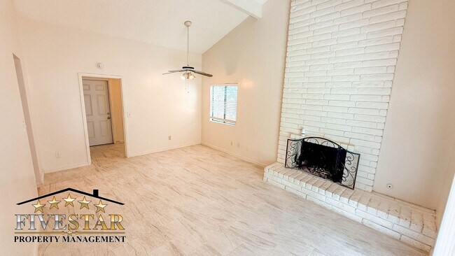 Foto del edificio - 7005 Quailwood Dr