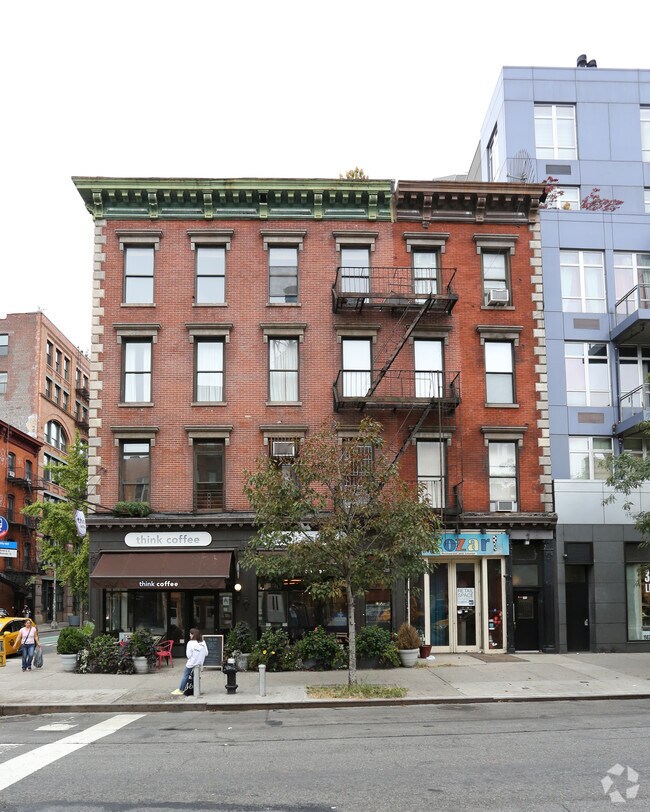 Foto del edificio - 324 Bowery