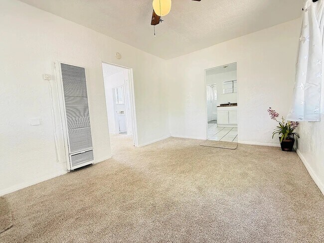 Foto del edificio - 1720 San Bernardino Ave