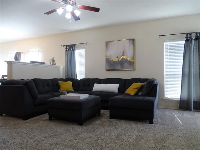 Building Photo - 9724 Hedge Bell Dr