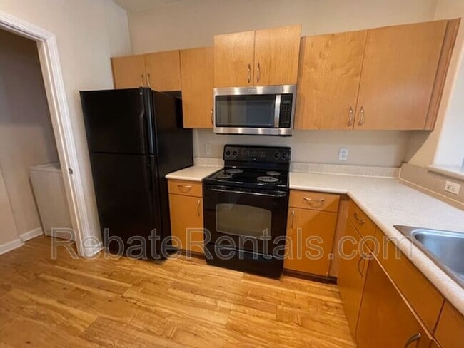 Photo - 8290 Gate Pkwy W Apartment