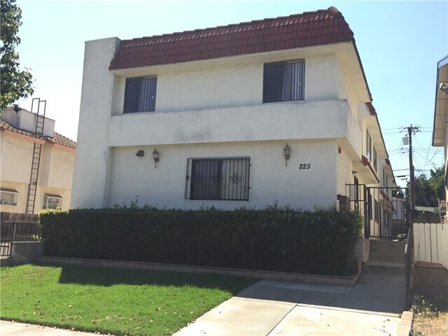 Building Photo - 225 N Marguerita Ave