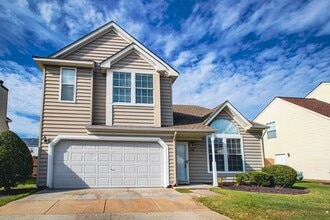 Building Photo - 504 Oak Lake Terrace