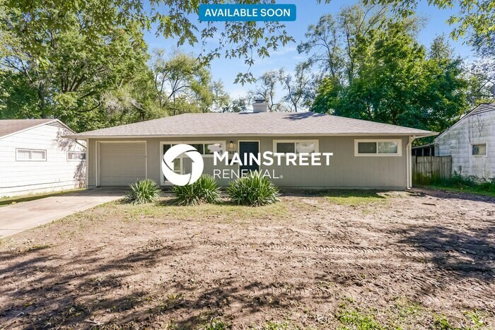 Foto principal - 3 Bedroom Pet-Friendly Home in Kansas City...