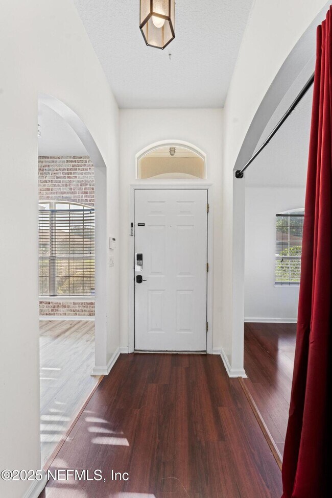 Foto del edificio - 12239 Plumbridge Ln