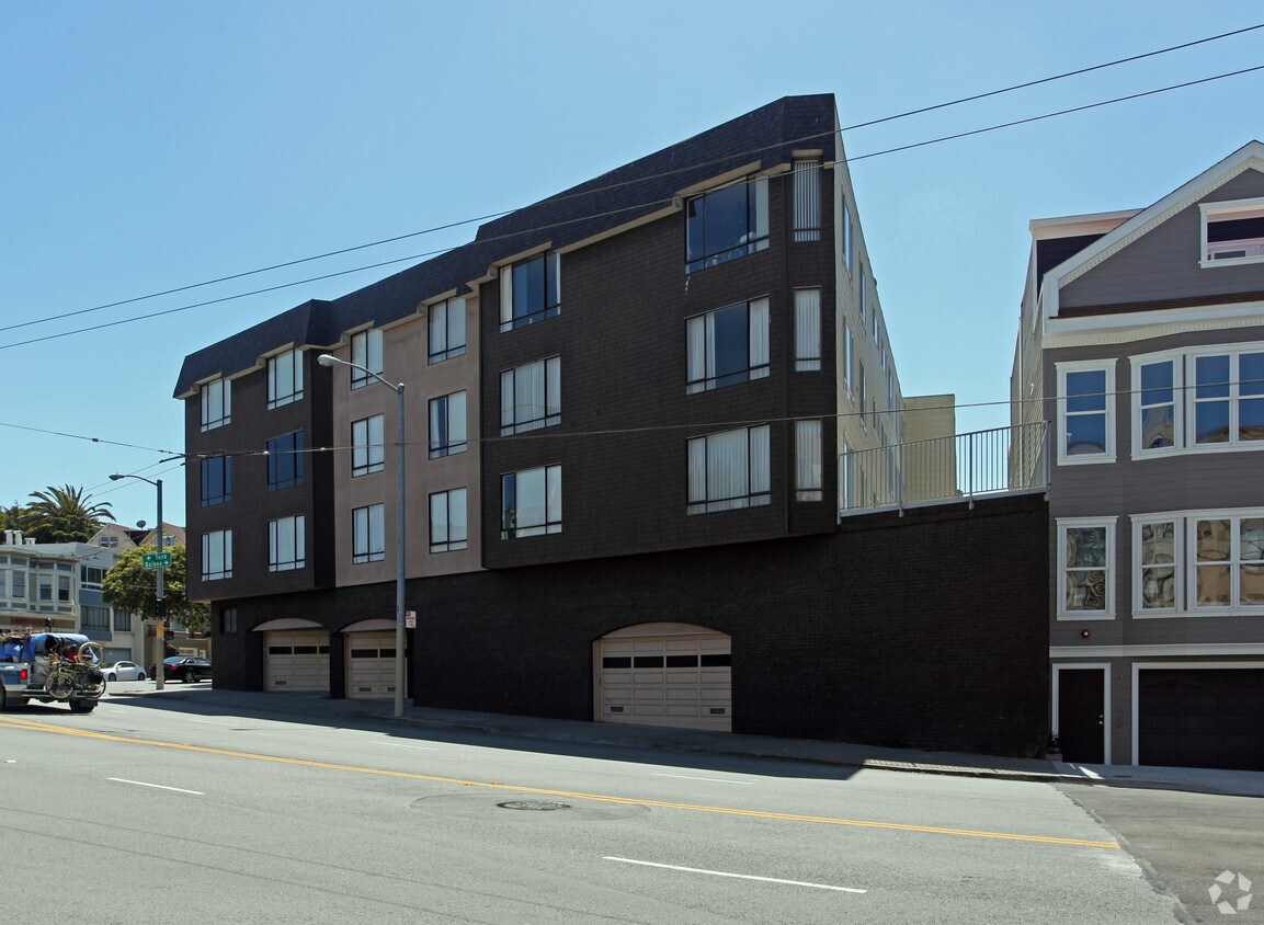 Building Photo - 707 Arguello Blvd