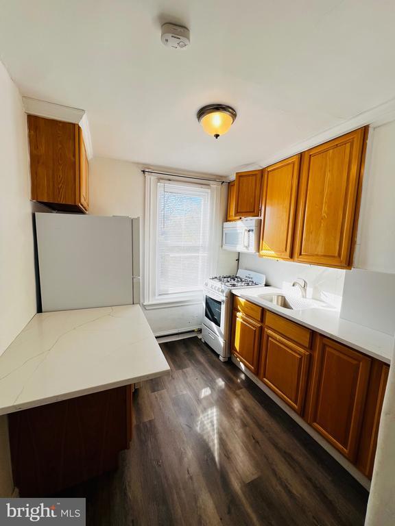 Foto principal - 312 Jefferson Ave