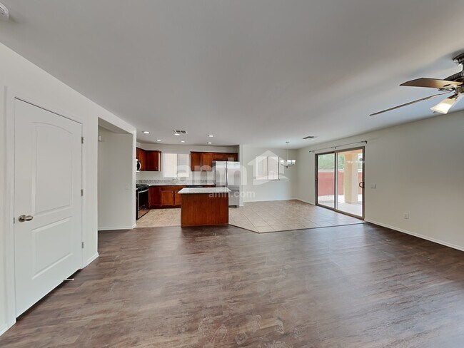 Building Photo - 14327 S Camino El Galan