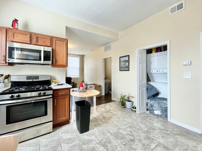 Foto del edificio - 3759 S Union Ave