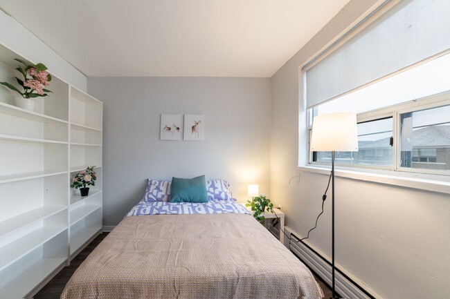 Photo du bâtiment - Flex Plus Room - Islington (Etobicoke)