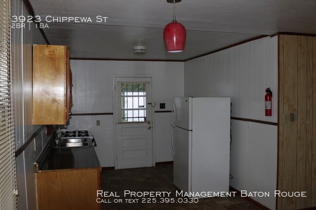 Building Photo - Home on Chippewa