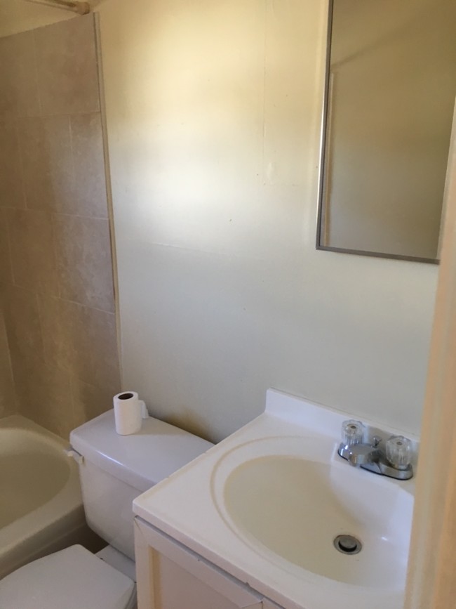 Foto del edificio - 6900 Riverside Pl