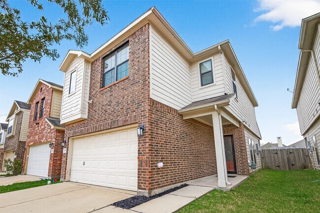 Foto del edificio - 6719 Sharpstone Creek Ln