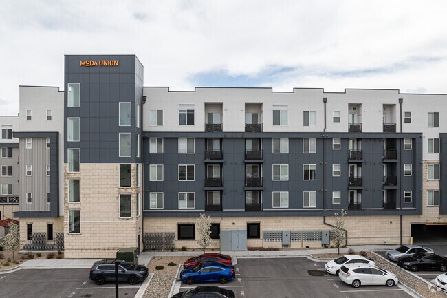 Foto del edificio - Union Midvale Apartments