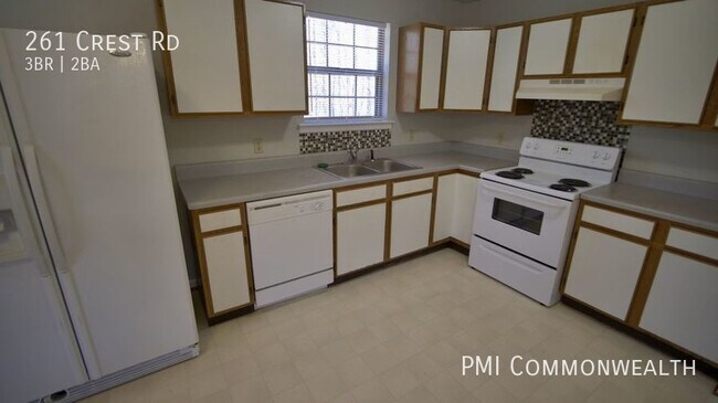 Foto del edificio - 3 Bed / 1.5 Bath Single Family (Available ...