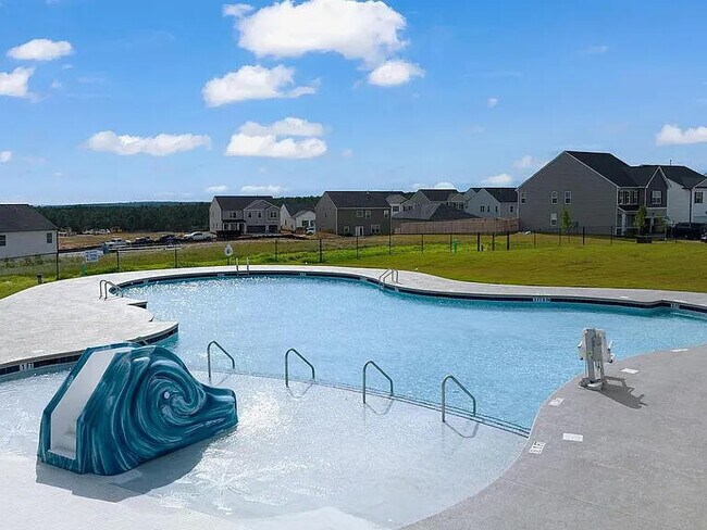 Foto del edificio - 801 Grovebury Ct