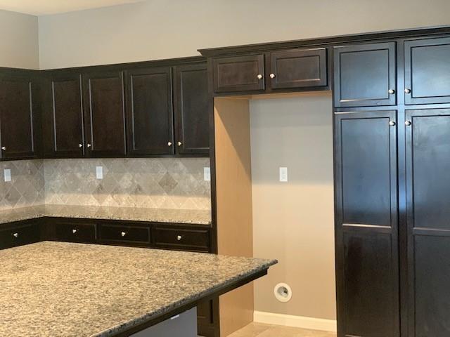 Foto del edificio - 2205 Lombard Ln