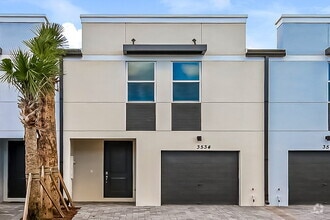 Building Photo - 3534 Joshua Tree St