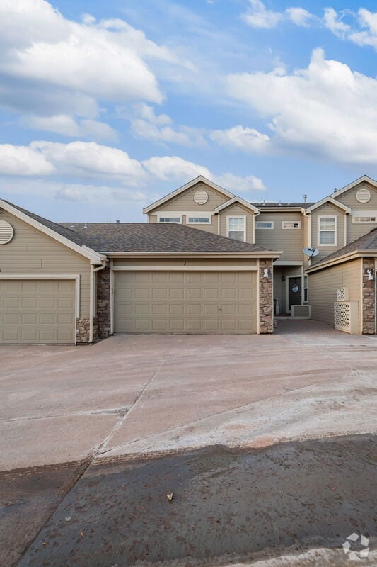 Building Photo - 299 W Jamison Cir