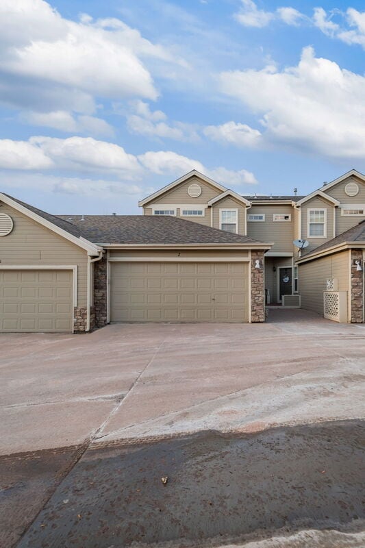Building Photo - 299 W Jamison Cir
