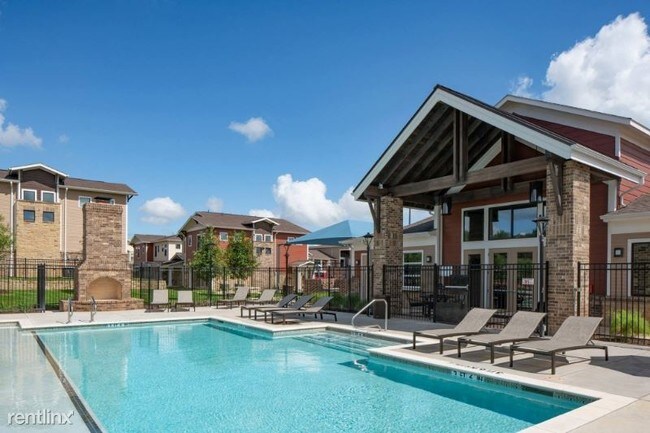 Foto del edificio - 3 br, 2 bath Apartment - 11320 Manchaca Rd