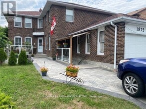 Building Photo - 1872 Parkside Dr
