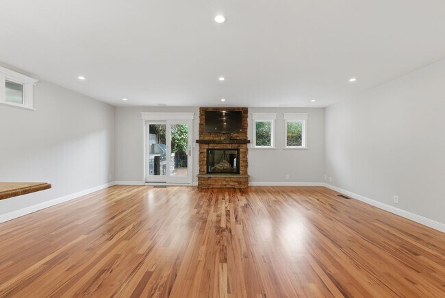 Foto del edificio - Exceptional Home in the Back of the Valley, Pacifica