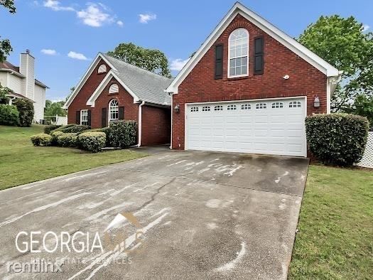 Foto del edificio - 4 br, 2 bath House - 820 R Glen Ivy Ct