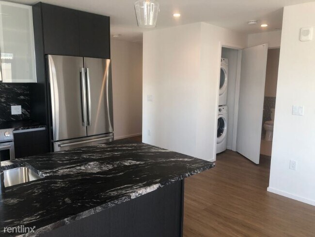 Building Photo - 2 br, 2 bath Apartment - 331 Harrison Ave
