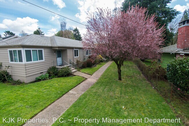 Foto del edificio - 3968-3974 SE Gladstone St