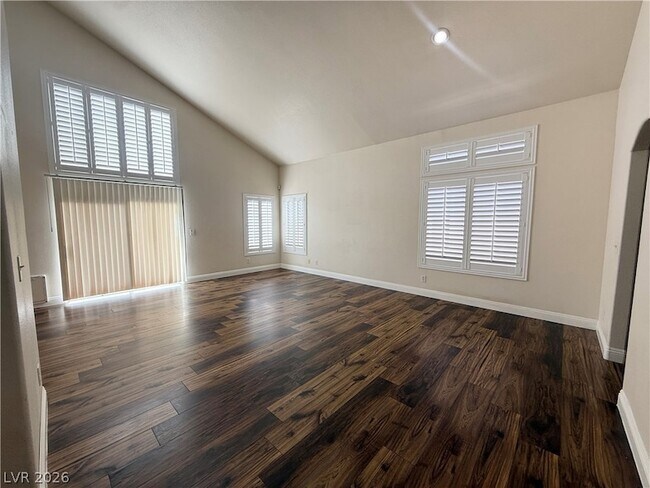 Foto del edificio - 853 Dancing Vines Ave