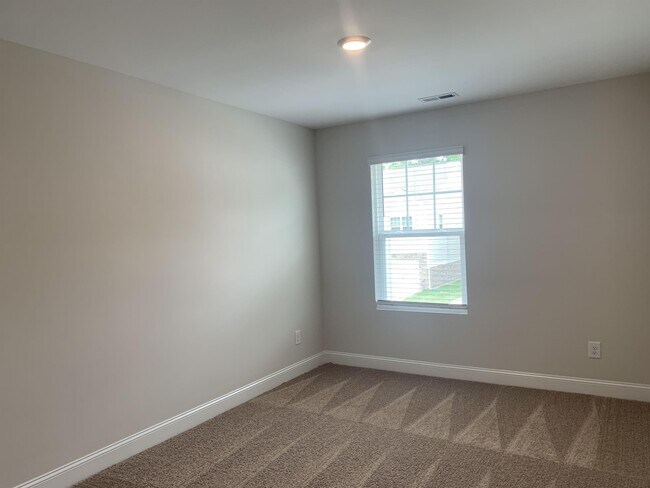 Foto del edificio - 6927 Eddy Point Ln