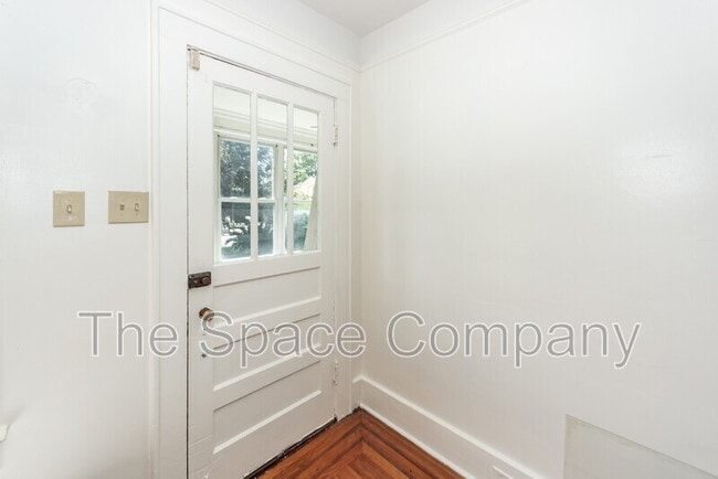 Photo - 25 8th Avenue House