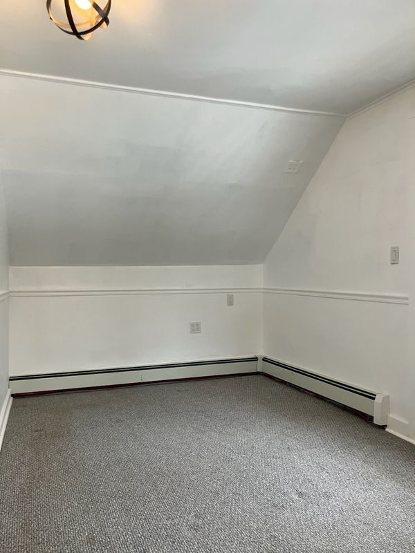 Foto del edificio - 140 Lake Ave S