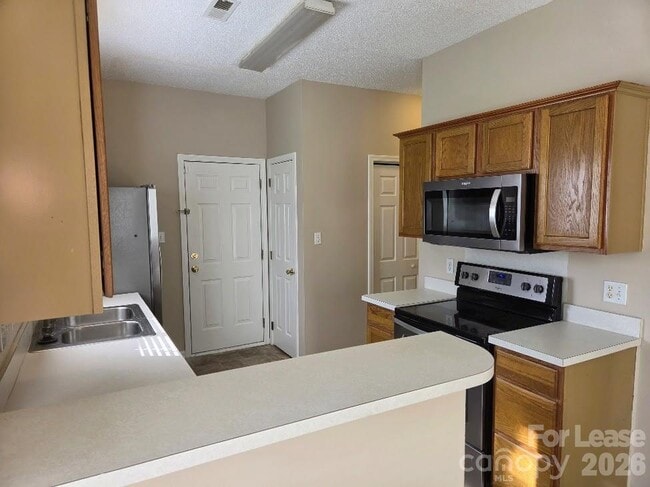 Building Photo - 5325 Timbertop Ln