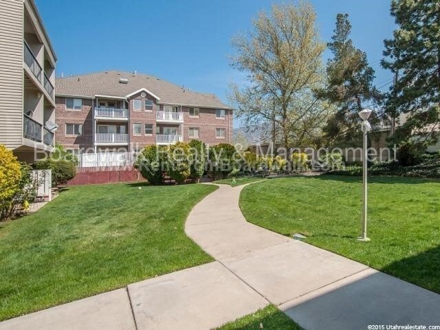 Building Photo - 290 N 500 W