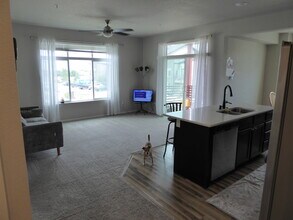 Building Photo - 2980 Kincaid Dr