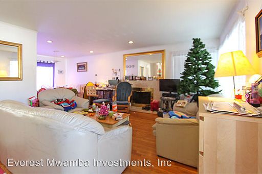 Building Photo - 111 Alta Mesa Dr