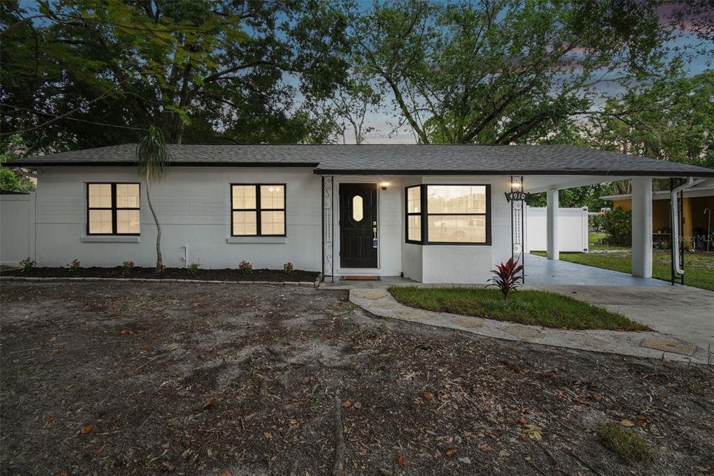 Foto principal - 4910 N Darby Ave