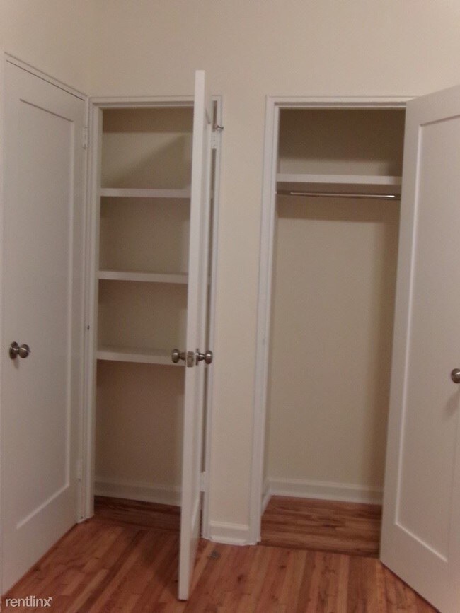 Foto del edificio - 247 W 21st St